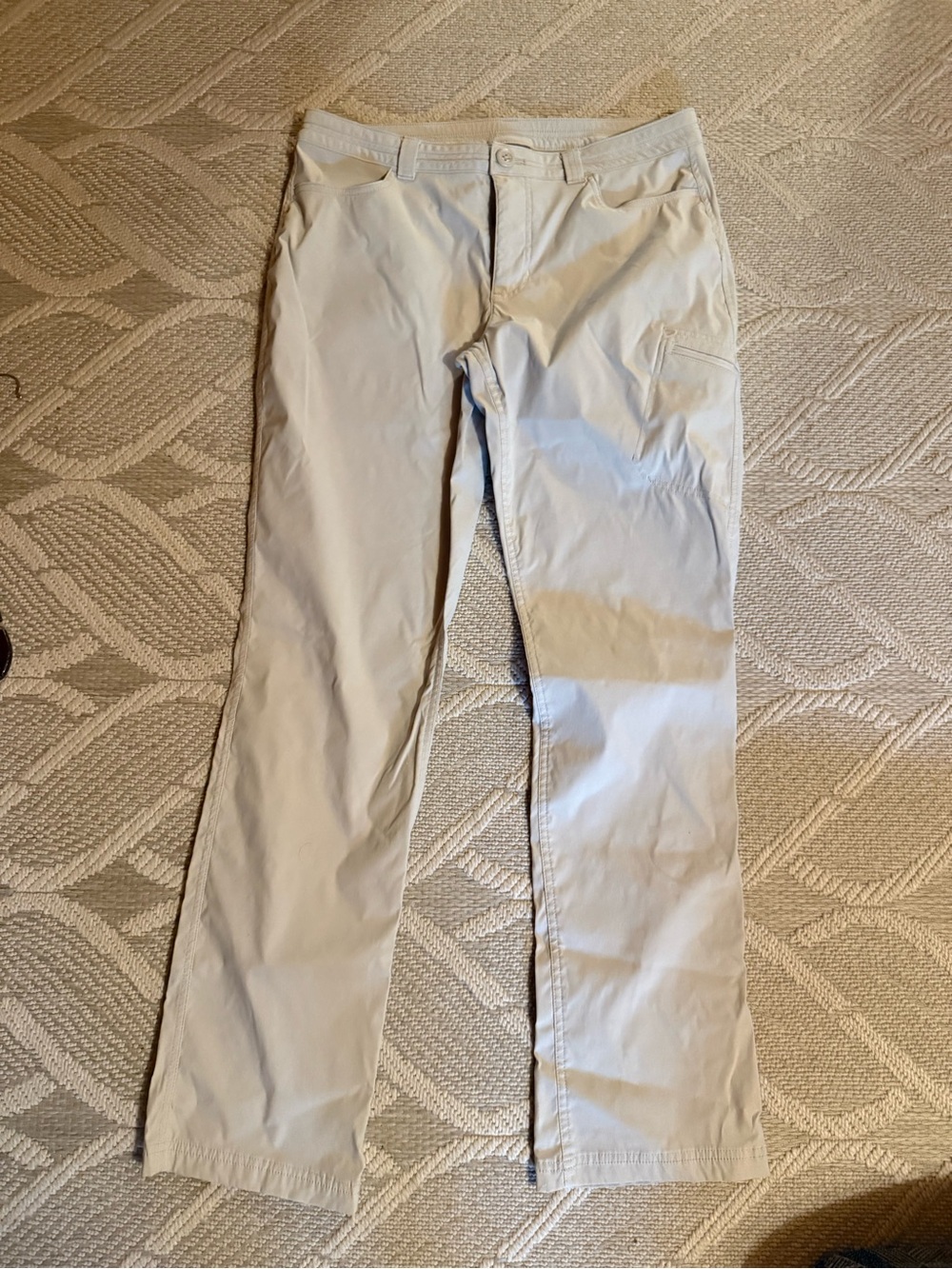 Eddie Bauer Khaki Straight-Leg Men’s Pants - Light Beige